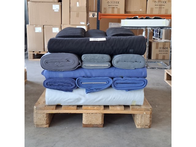 Ca. 27x pak festivaldoek/decomolton | brandwerend - afbeelding 2 van  8