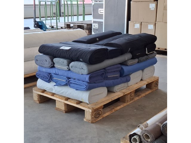 Ca. 27x pak festivaldoek/decomolton | brandwerend - afbeelding 4 van  8