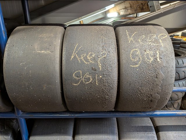 Ca. 27x raceband slicks / regenband hankook, inerstate, michelin - afbeelding 14 van  35