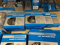 Ca. 27x racefietsonderdelen, shimano - afbeelding 2 van  8