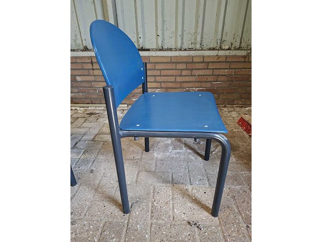 Ca. 27x stapelbare kantinestoel - afbeelding 2 van  5