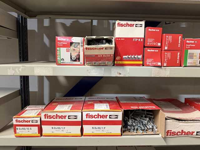 Ca. 27x verpakking fischer ijzerwaren w.o. schroeven, spijkers, pluggen - afbeelding 4 van  11