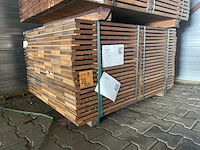 Ca. 280x guyana ipé planken fijnbezaagd, 21x145mm, lengte 252/65cm, 28/125cm - afbeelding 4 van  4