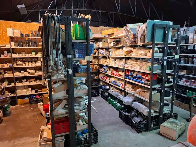 Ca 28mtr magazijnstelling - afbeelding 4 van  8