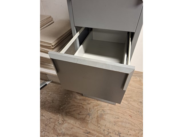 Ca 28mtr metalen stelling - afbeelding 14 van  14