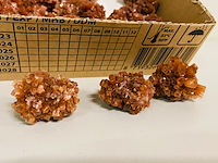 Ca. 28x aragoniet clusters - afbeelding 2 van  5