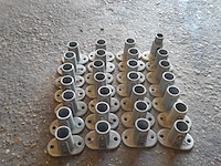 Ca. 28x buiskoppeling ovale voetplaat, ø 42,4 mm - afbeelding 2 van  5