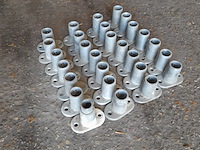 Ca. 28x buiskoppeling ovale voetplaat, ø 42,4 mm - afbeelding 4 van  5