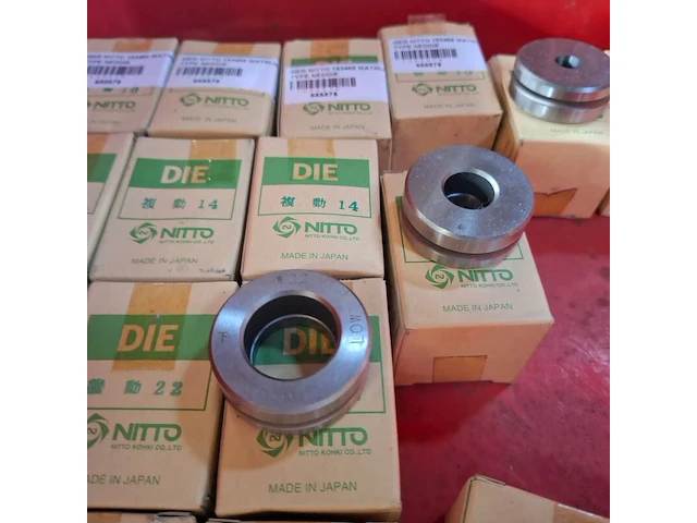Ca. 28x divers ponsset nitto kohki - afbeelding 12 van  12