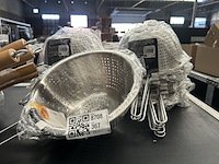Ca. 28x diverse keukenbenodigdheden w.o. wokpan en vergiet, excellent houseware - afbeelding 2 van  8