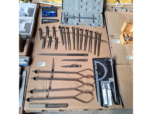 Ca. 28x diverse meetinstrumenten o.a. hogetex - afbeelding 1 van  9