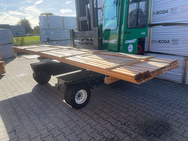 Ca. 28x douglas dubbele rhombus, 25x137mm, lengte 500cm - afbeelding 2 van  3
