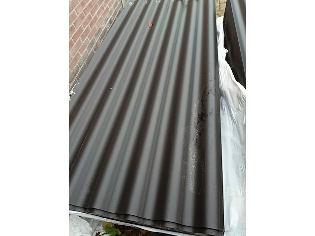 Ca. 28x golfplaat vezelcement, cemfort, zwart - afbeelding 1 van  3
