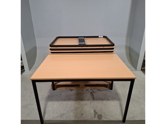 Ca. 28x kantinetafel - afbeelding 1 van  11