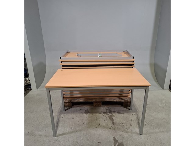 Ca. 28x kantinetafel - afbeelding 1 van  8
