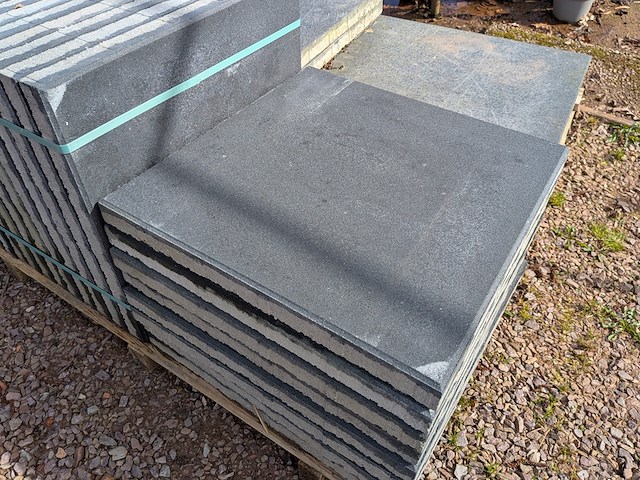 Ca. 28x terrastegel - afbeelding 3 van  6