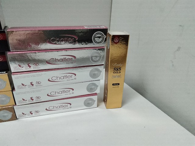 Ca. 28x tester flesjes parfum, chatter - afbeelding 2 van  4