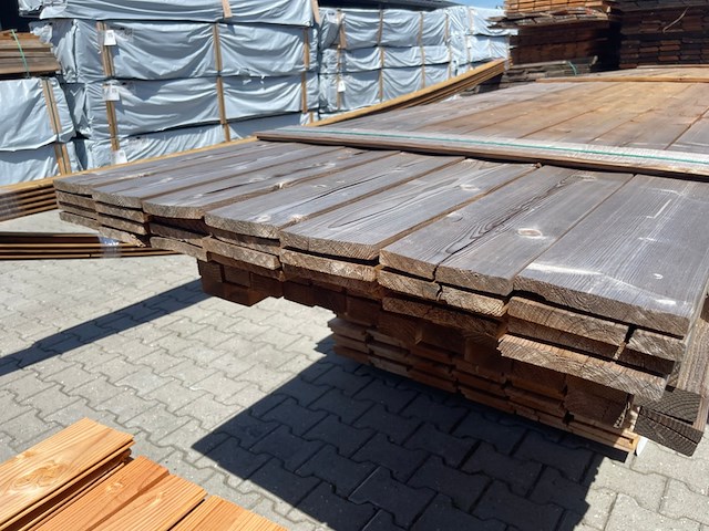 Ca. 28x thermo vuren planken geschaafd, 18x140mm, lengte 540cm - afbeelding 3 van  3