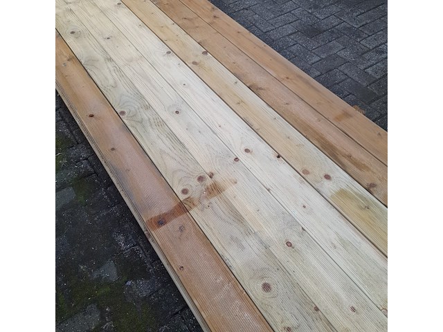 Ca. 28x vlonderplank, geïmpregneerd vurenhout 2,8 x 14,5 x 420 cm - afbeelding 2 van  5