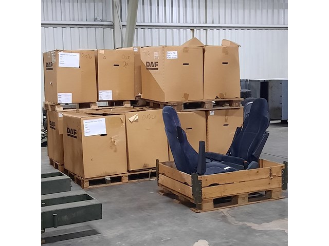 Ca. 28x vrachtwagen stoel, o.a daf - afbeelding 3 van  8