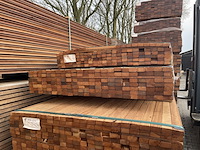 Ca. 293x angelim pedra latten geschaafd, 21x40mm, lengte 132/125cm, 161/155cm - afbeelding 3 van  3