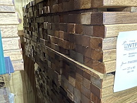 Ca. 295x guyana teak latten geschaafd, 27x40mm, lengte 185cm - afbeelding 3 van  3