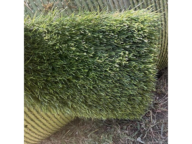 Ca. 29,6m2 kunstgras, 45 mm hoog, groen - afbeelding 3 van  3