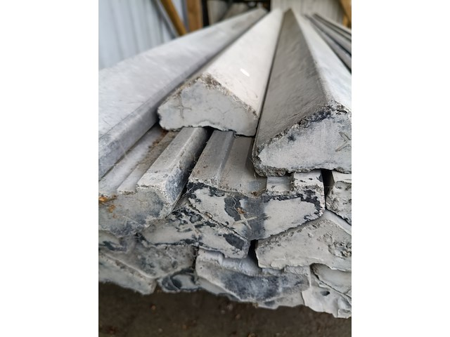 Ca. 29x beton afdekkap antraciet 180, berton - afbeelding 2 van  3