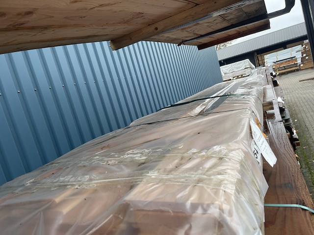 Ca. 29x douglas wisselsponning, 18x140mm, lengte 400cm - afbeelding 1 van  3