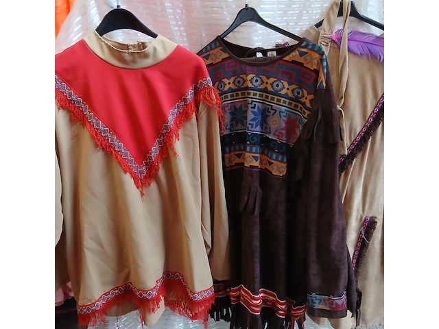 Ca. 29x eskimo en indianen feestkleding - afbeelding 7 van  8
