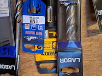 Ca. 29x hout en beton boren, o.a. labor, dewalt en bahco - afbeelding 13 van  16