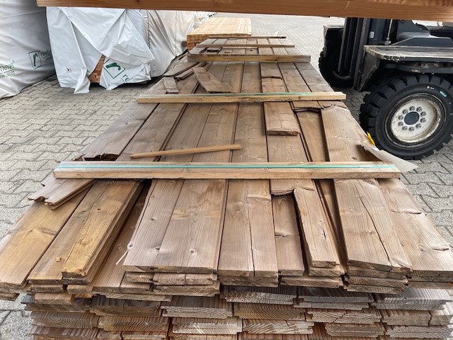 Ca. 29x thermo vuren veer en groef, 18x140mm, lengte 510cm - afbeelding 1 van  3