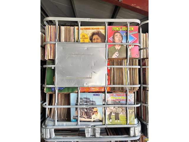 Ca. 3000x ibc-krat lp's / langspeelplaten, 12-inch vinyl - afbeelding 1 van  2