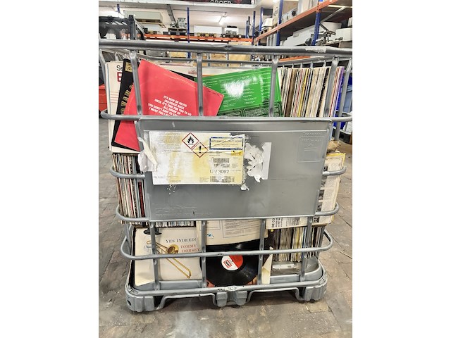 Ca. 3000x lp's / langspeelplaten in ibc-krat, 12-inch vinyl - afbeelding 4 van  9