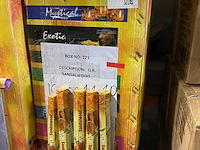 Ca. 300x pakjes wierrook - afbeelding 1 van  3