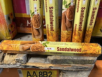 Ca. 300x pakjes wierrook - afbeelding 3 van  3