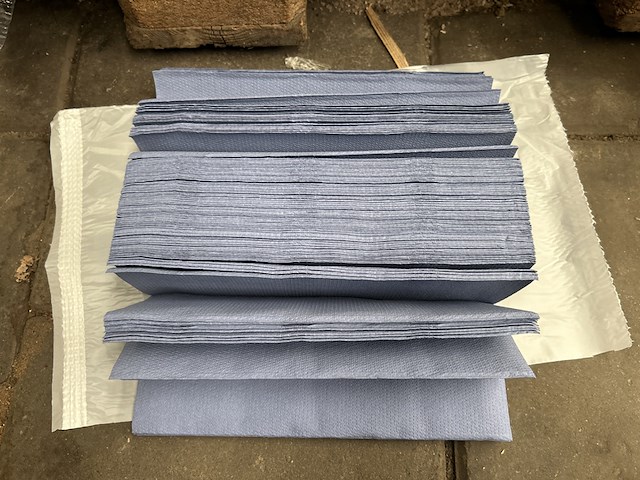 Ca. 300x verpakking handdoeken - afbeelding 2 van  4
