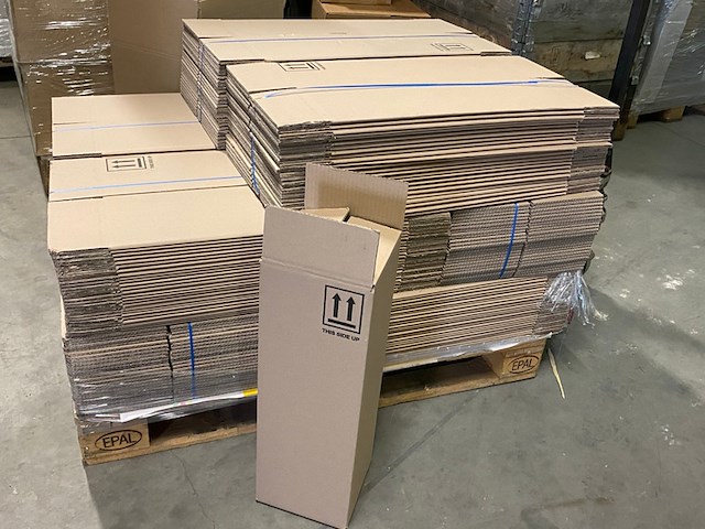 Ca. 300x verzenddozen 20x20x60cm zware enkelgolf, bruin - afbeelding 1 van  4