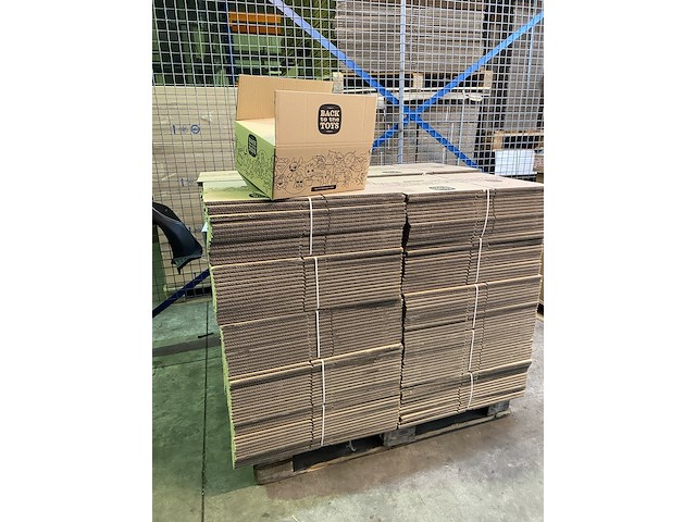 Ca. 300x verzenddozen 35x27x14cm dubbelgolf, bruin - afbeelding 1 van  3