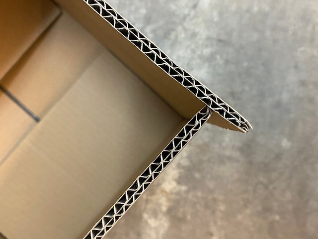Ca. 300x verzenddozen 35x27x14cm dubbelgolf, bruin - afbeelding 3 van  4