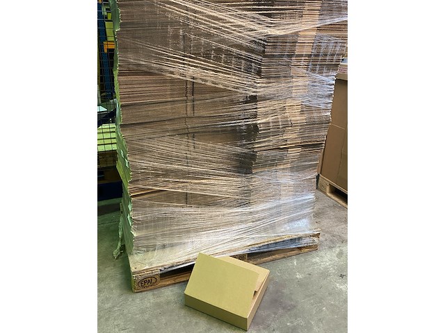 Ca. 300x verzenddozen 35x33x8cm, bruin - afbeelding 1 van  2