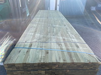 Ca. 300x vuren panlatten groen geïmpregneerd, 21x36mm, lengte 390cm - afbeelding 1 van  4