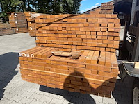 Ca. 306x guyana teak planken fijnbezaagd, 31x50mm, lengte 168/245cm, 138/275cm - afbeelding 2 van  4