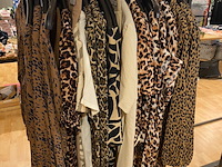 Ca. 306x shirts, bloesjes en jurken, only, fransa, ichi, xs-s - afbeelding 6 van  6