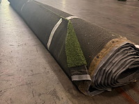 Ca. 30m2 kunstgras, 10 mm hoog, groen - afbeelding 2 van  2