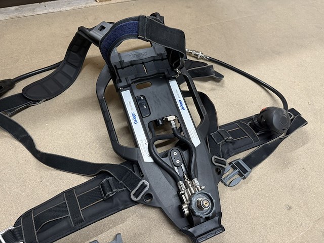 Ca. 30x ademluchttoestel, dräger, pss 7000 bodyguard - afbeelding 19 van  22