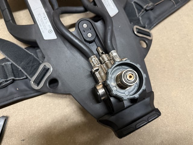 Ca. 30x ademluchttoestellen, dräger, pss 7000 - afbeelding 8 van  13