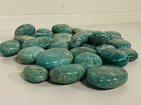 Ca. 30x amazoniet handsteen - afbeelding 1 van  4