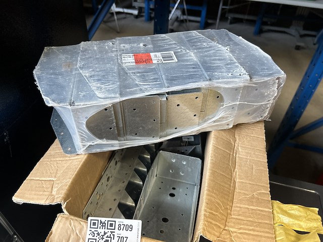 Ca. 30x balkdrager gbs-ll 96×196, gebr. bodegraven - afbeelding 1 van  3