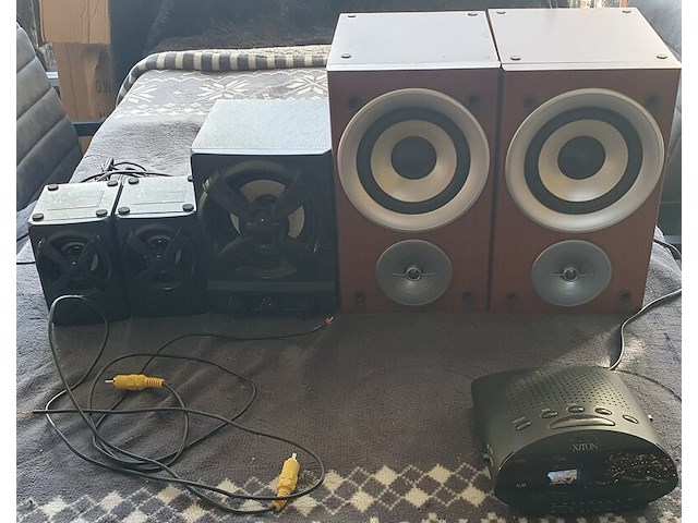 Ca. 30x computers, boxen en muziek installaties - afbeelding 3 van  25